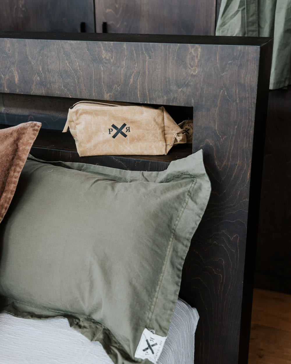 Slow Road Duffle Toiletry