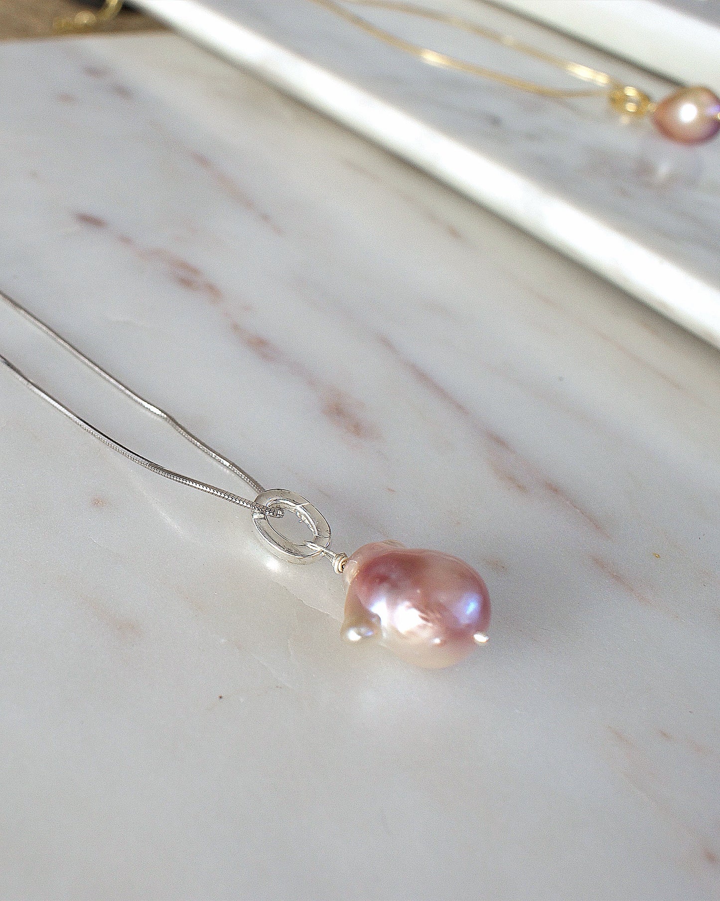 BAYOU baroque freshwater pearl necklace