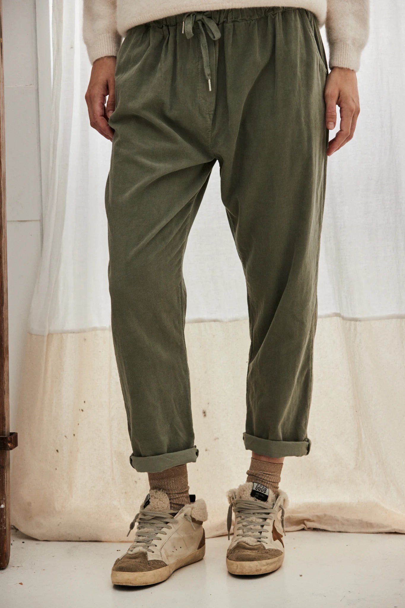 Sugar Fine Corduroy Pants