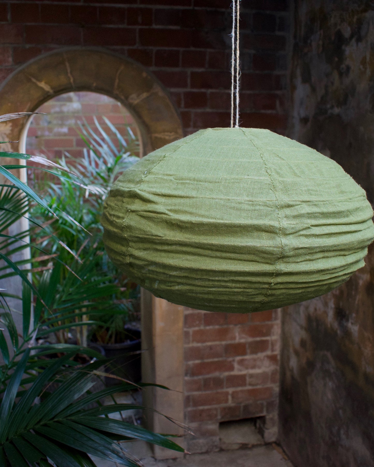 Nube Linen Oval Pendant