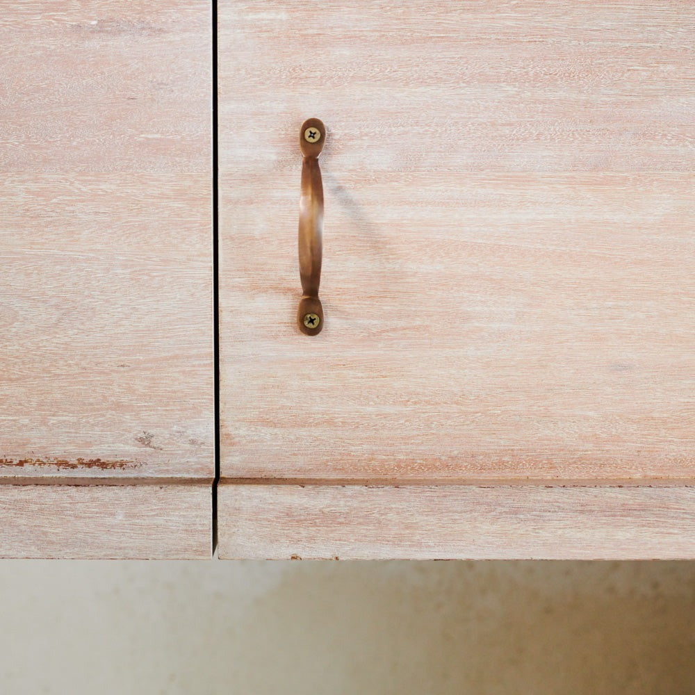 The Society Inc Tricorn Drawer Pull - Brass