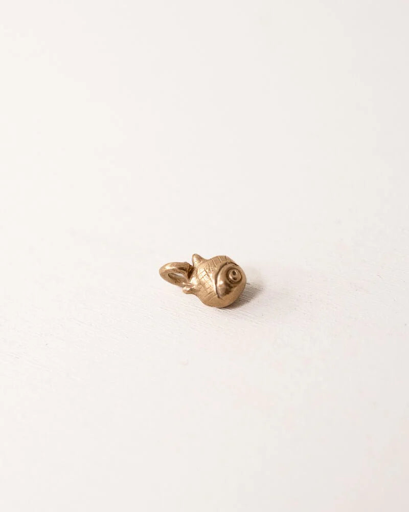 Pesci Che Volano Charms and Spacers