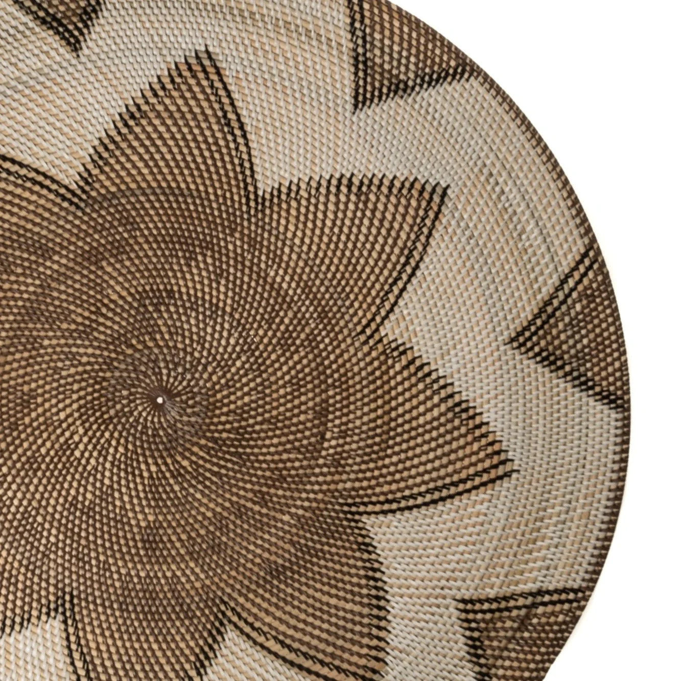 Astari Wall Plate