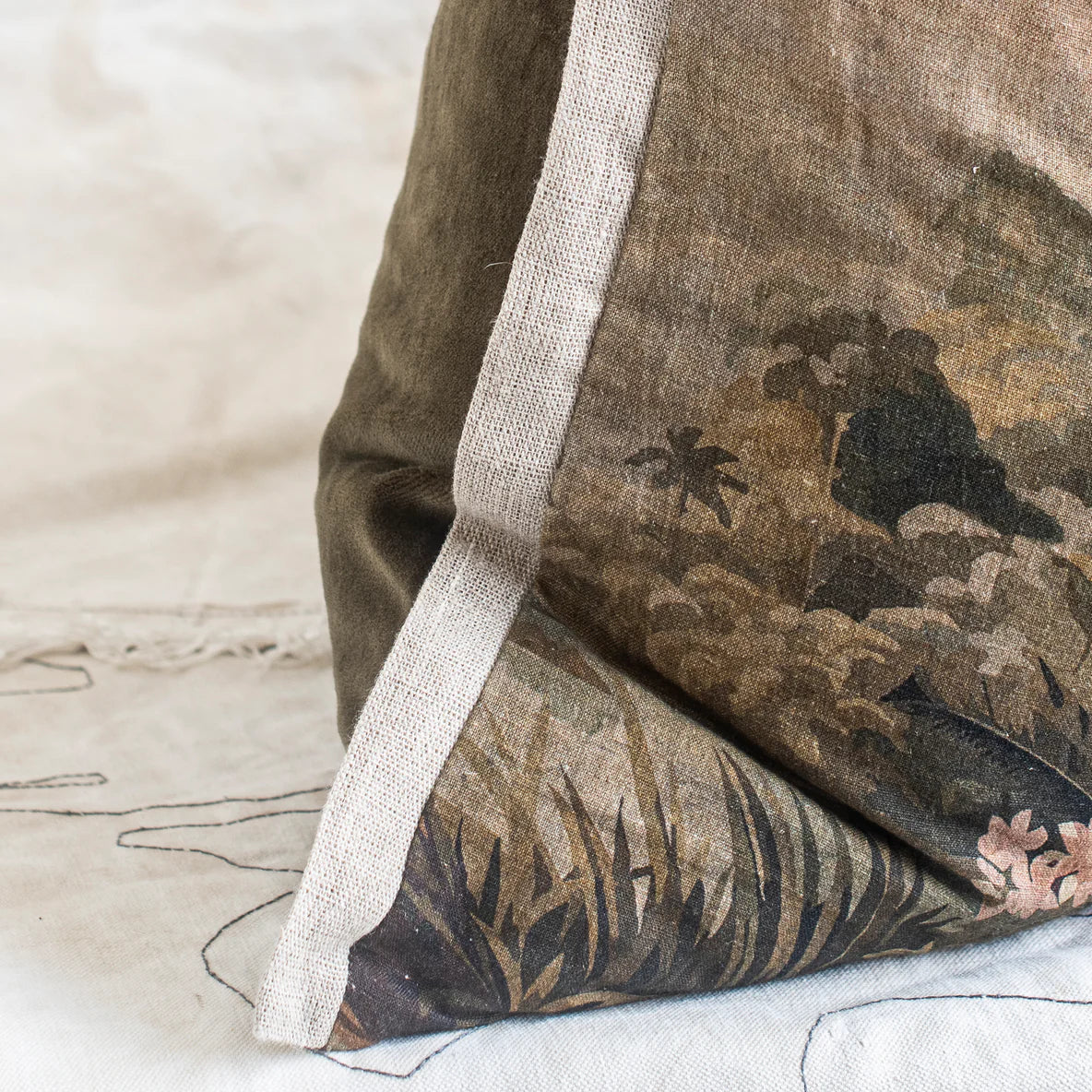 Namarana Cushion