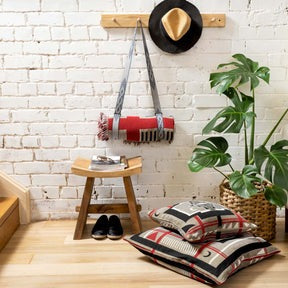 GET BACK' WOVEN PICNIC RUG/THROW