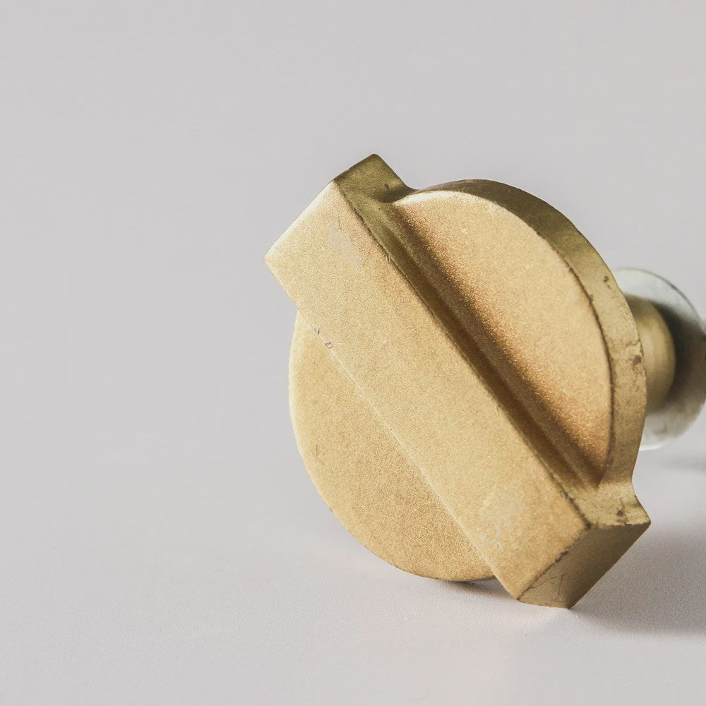 Syrie Knob