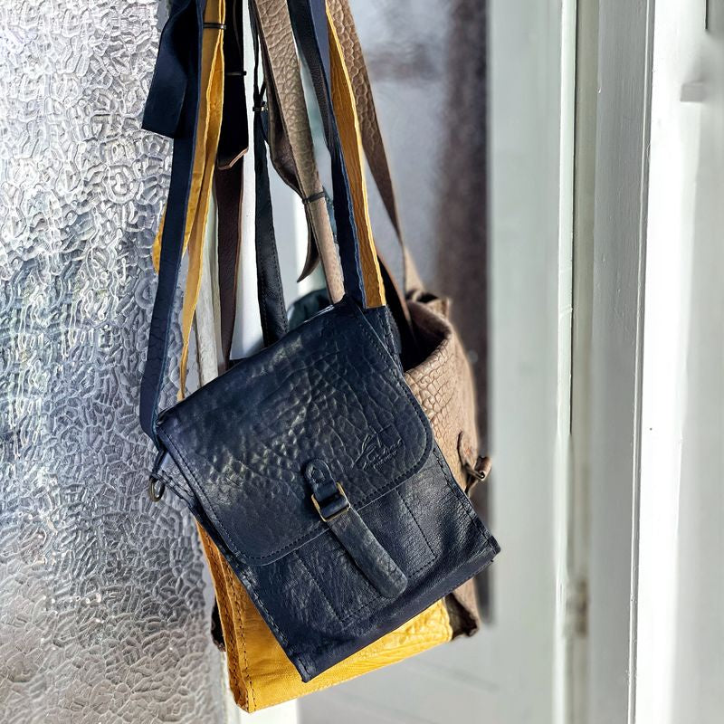 Inkolives Vespino Leather Bag