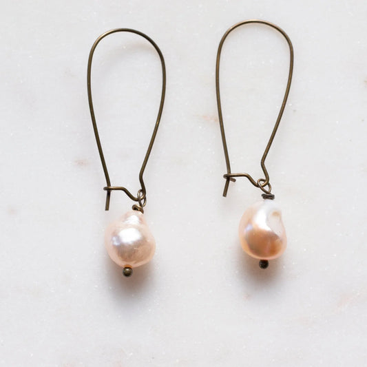 BRONTE Freshwater Pearl Earrings
