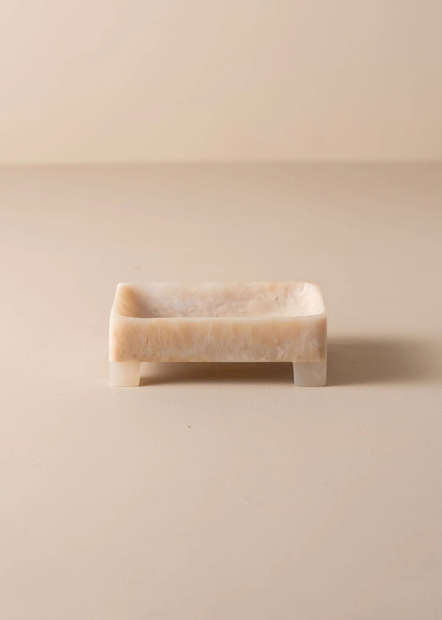 Flow Resin Structured Soap Dish