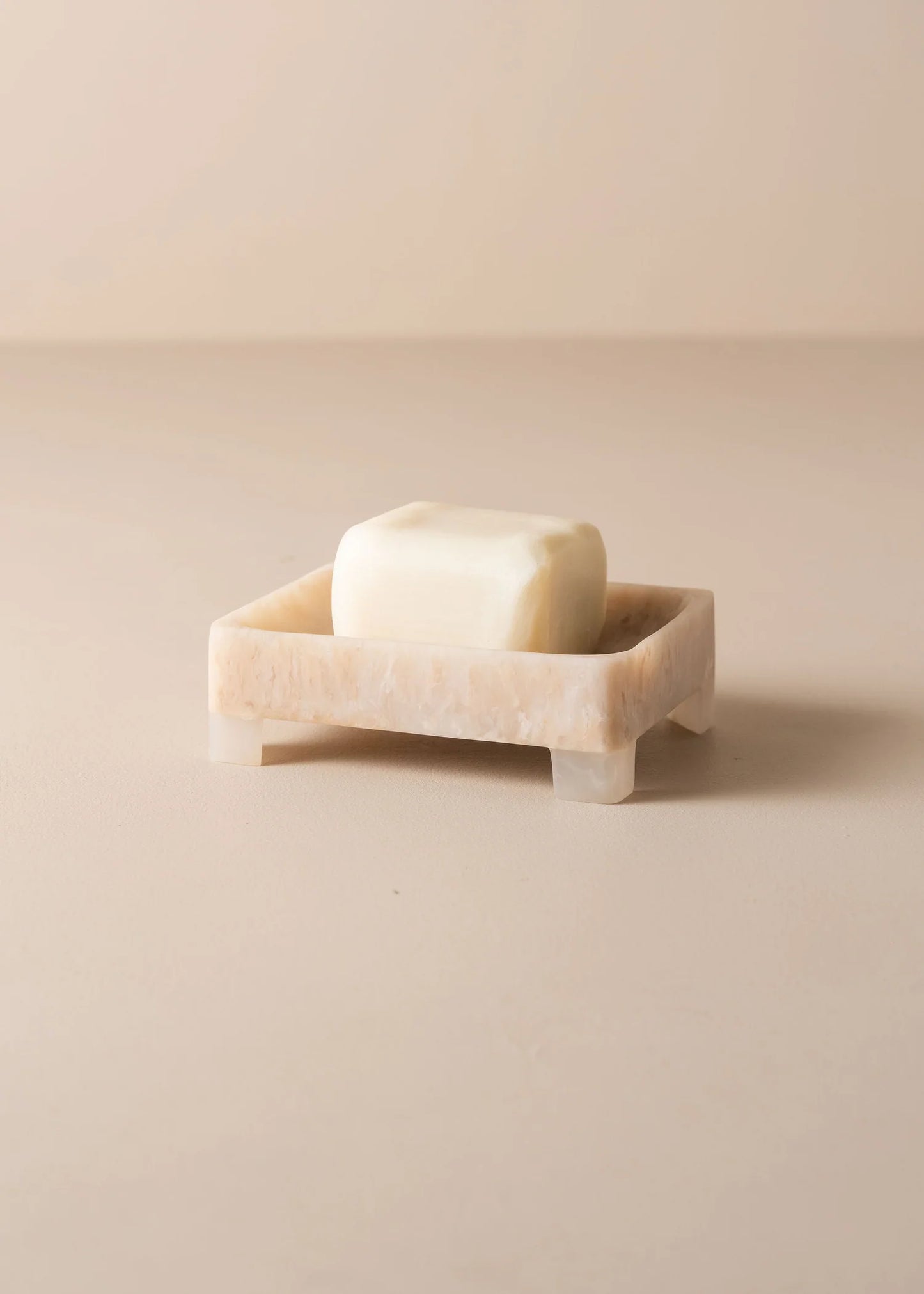 Flow Resin Structured Soap Dish