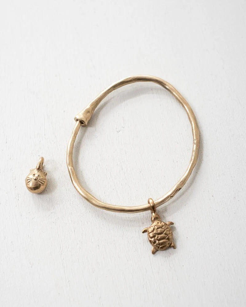 Pesci Che Volano Charms and Spacers