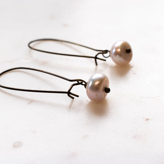 SEREA freshwater pearl earrings