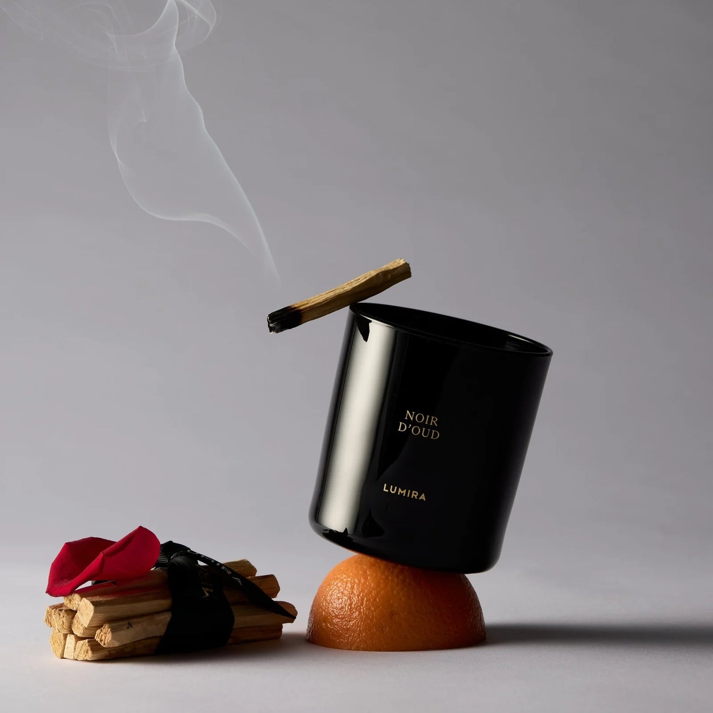 Noir d'Oud Candle