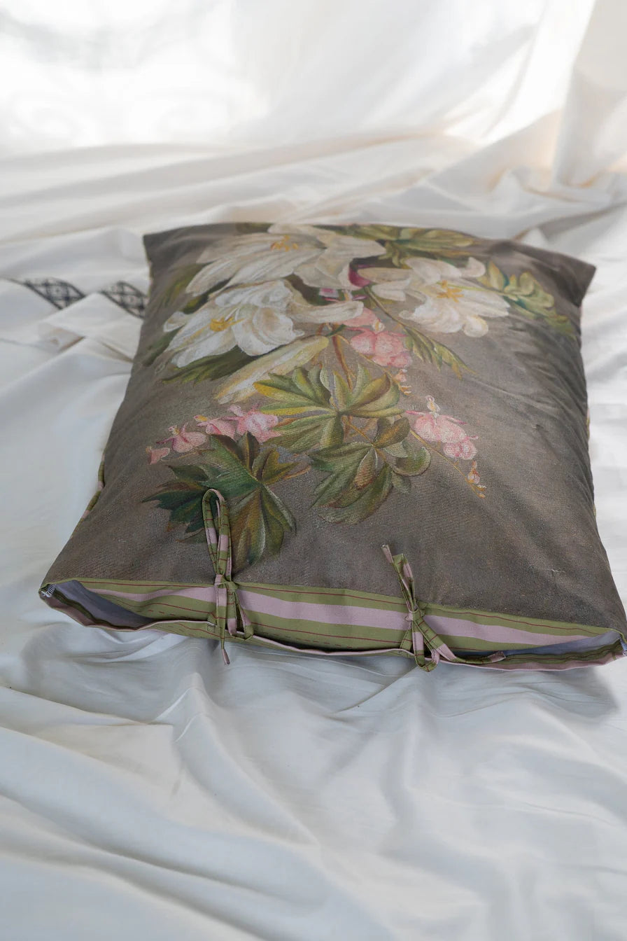 Tiger Lillies Organic Pillowcase Set