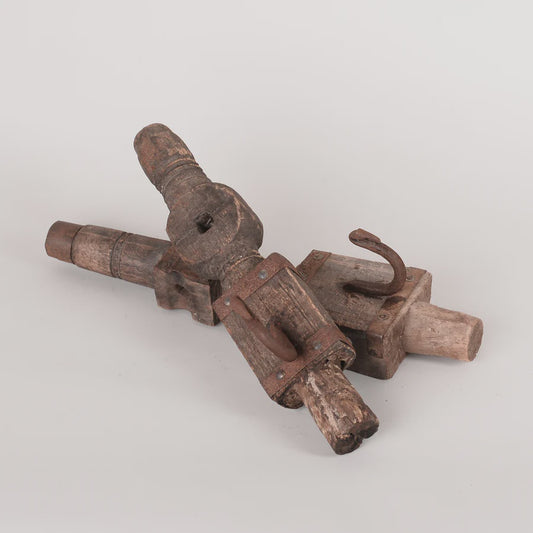 Vintage Vertical Hook