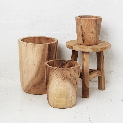 Issa teak Planter